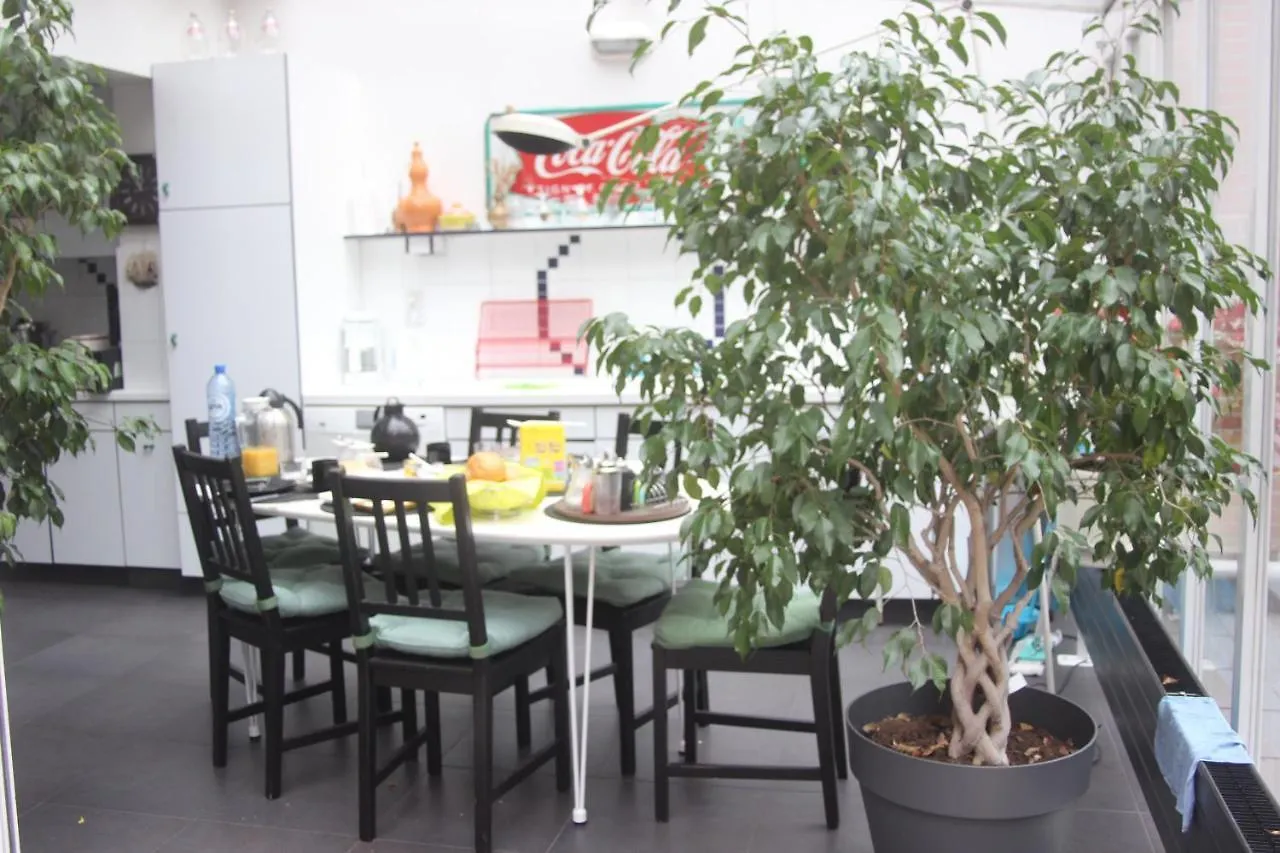 B&B Middelheim Antwerp Bed & Breakfast